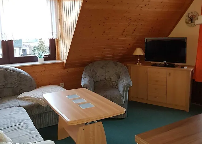 Проживание в семье 